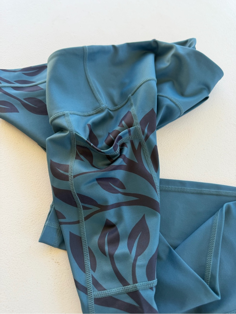 Constantly Varied Gear Teal Leggings with Navy Leaf Motif - Picture 8 of 8